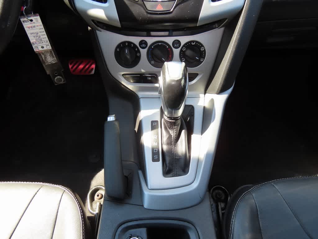 Thumbnail: 2014 Ford Focus - 20
