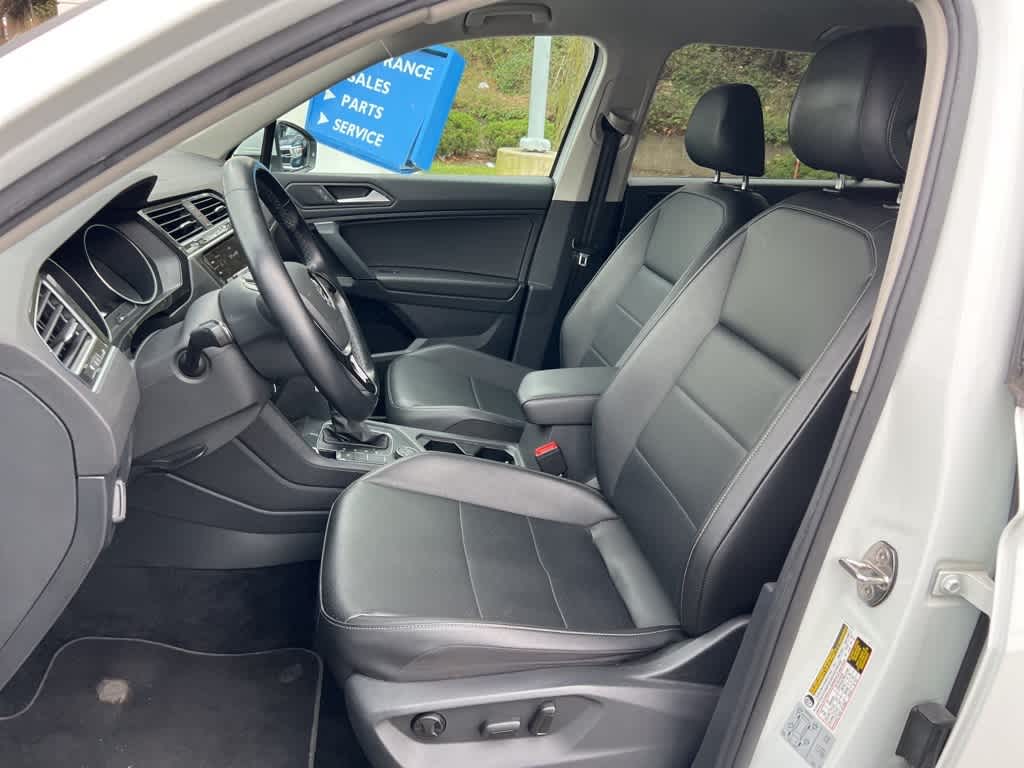 Thumbnail: 2019 Volkswagen Tiguan - 21