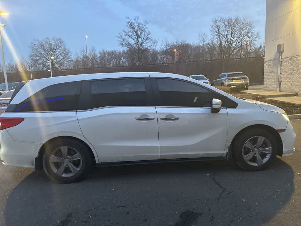 Thumbnail: 2018 Honda Odyssey - 16