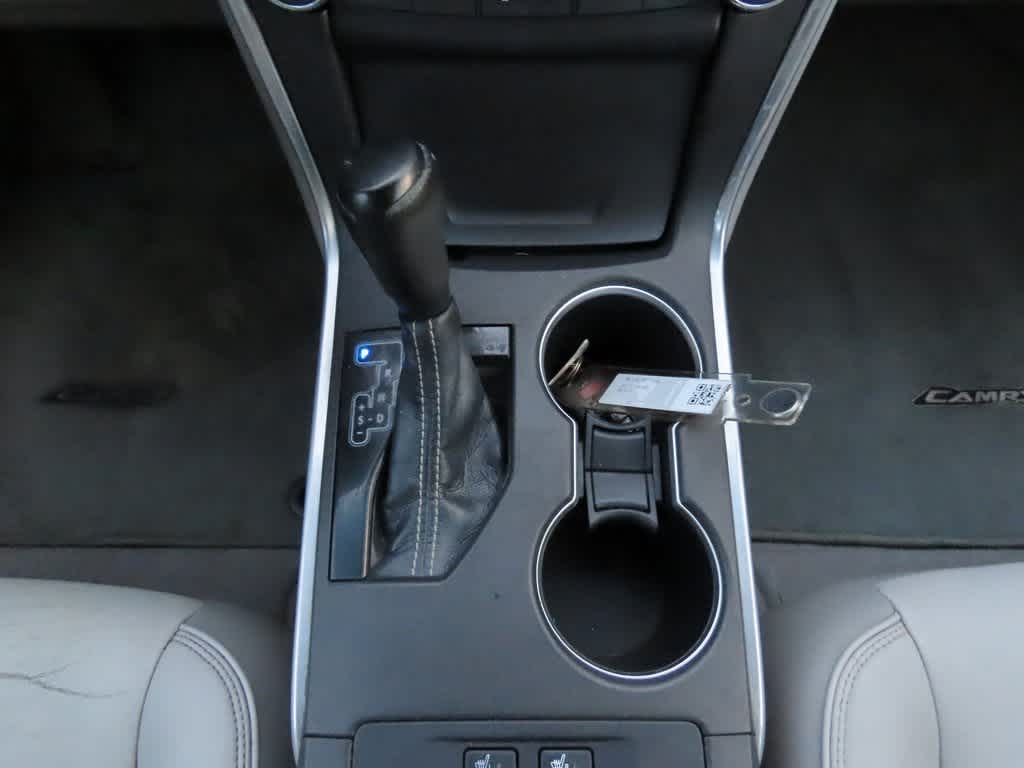 Thumbnail: 2015 Toyota Camry - 22