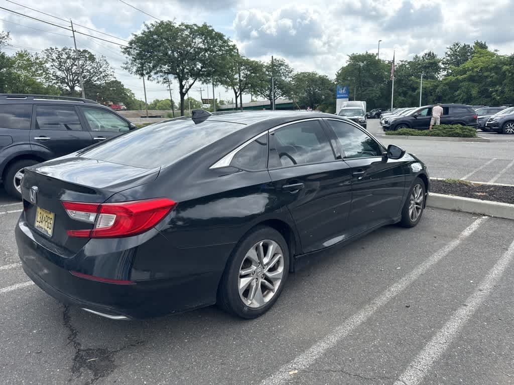 Thumbnail: 2018 Honda Accord - 10