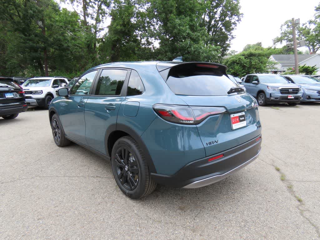 Thumbnail: 2027 Honda HR-V - 4