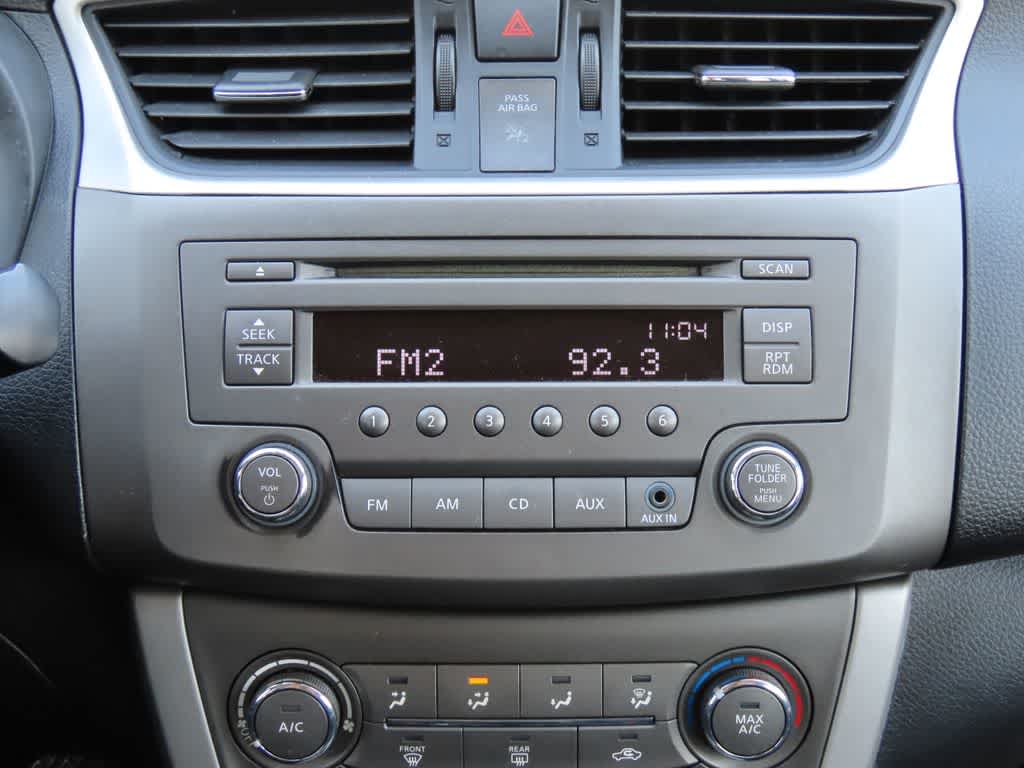 Thumbnail: 2013 Nissan Sentra - 19