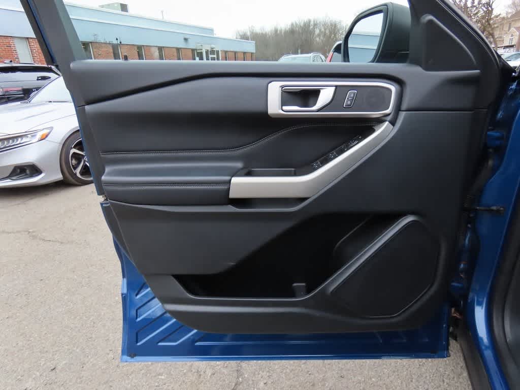 Thumbnail: 2020 Ford Explorer - 19