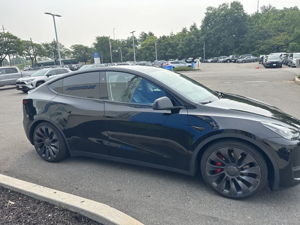 Thumbnail: 2023 Tesla Model Y - 14