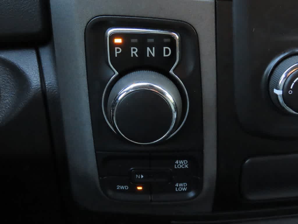 Thumbnail: 2019 RAM 1500 Classic - 22