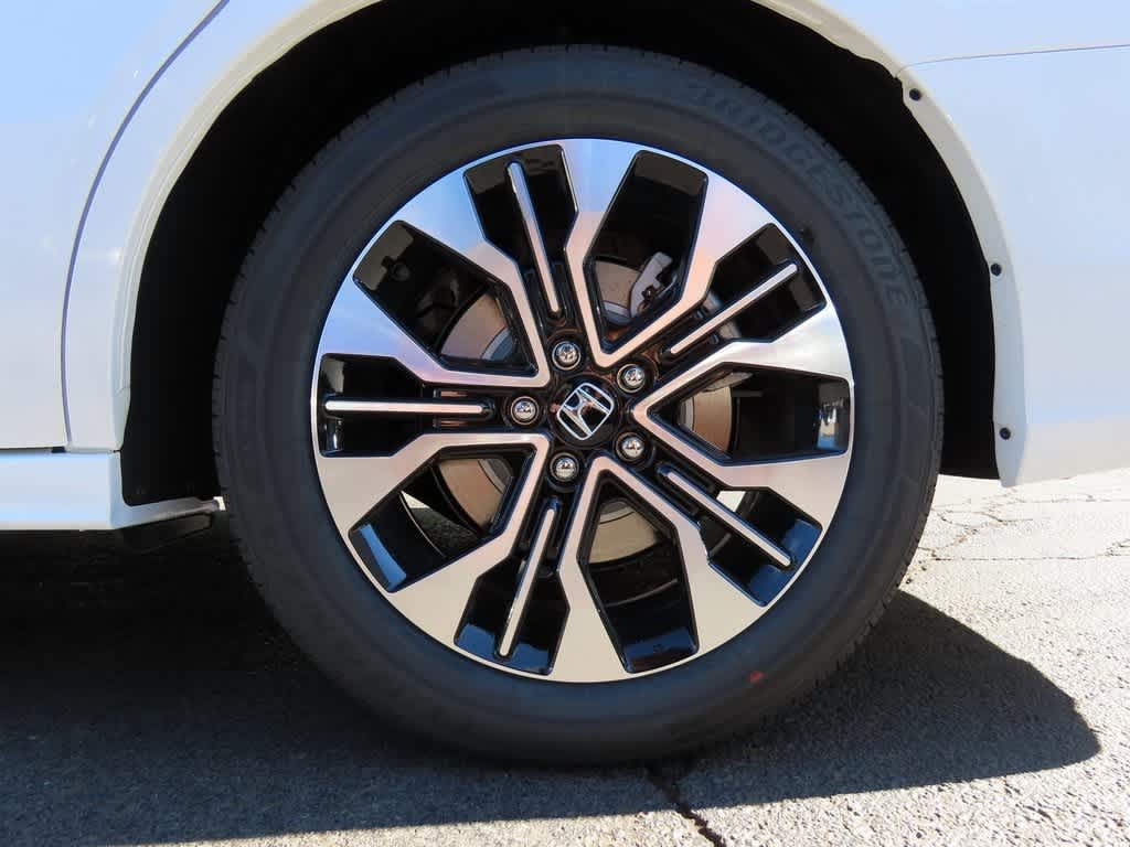 Thumbnail: 2026 Honda Odyssey - 9