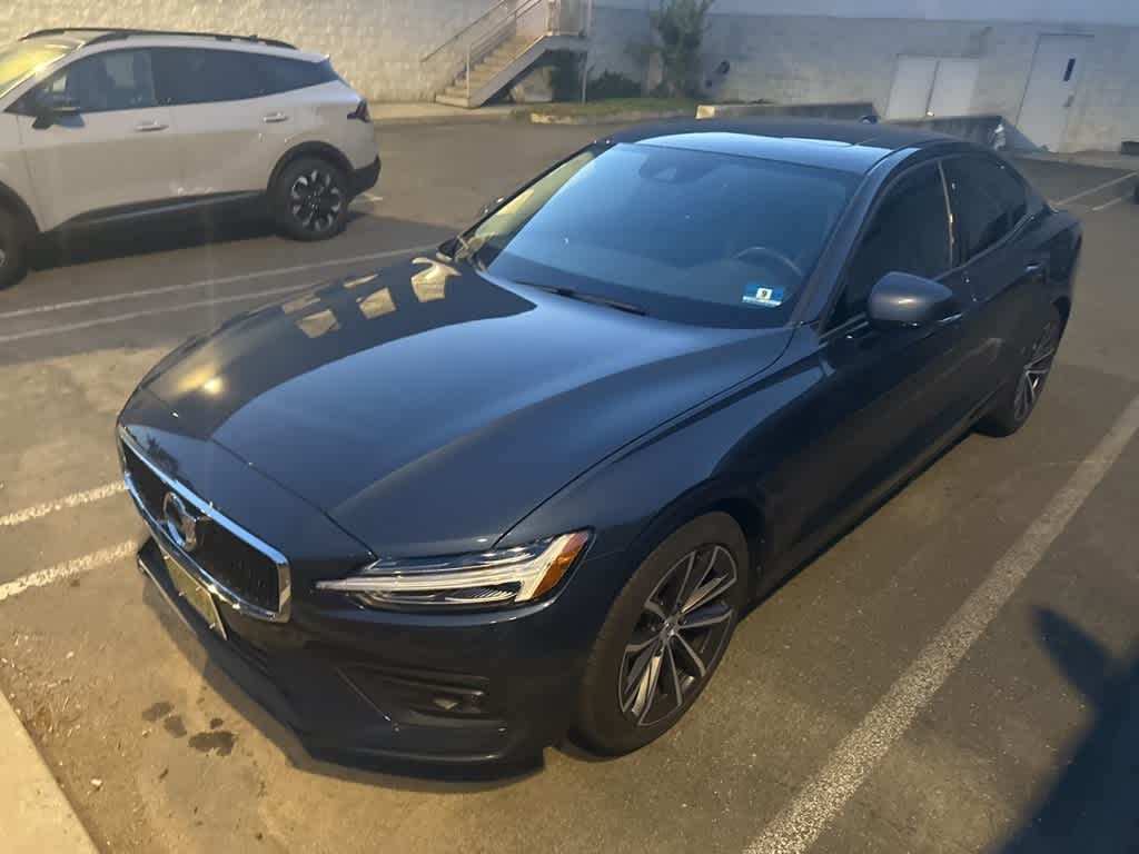 Thumbnail: 2021 Volvo S60 - 3