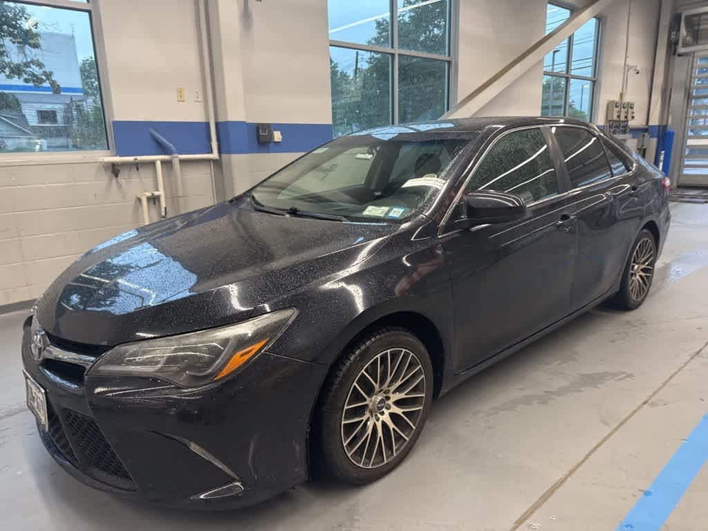 Thumbnail: 2015 Toyota Camry - 2