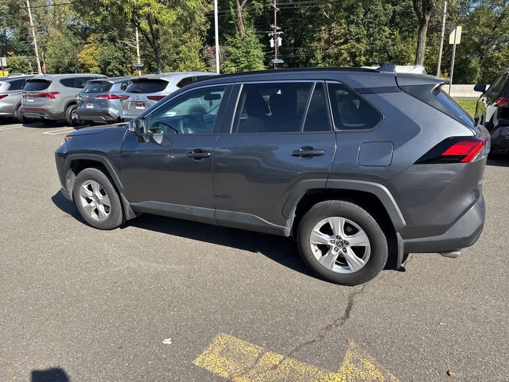 Thumbnail: 2021 Toyota RAV4 - 10