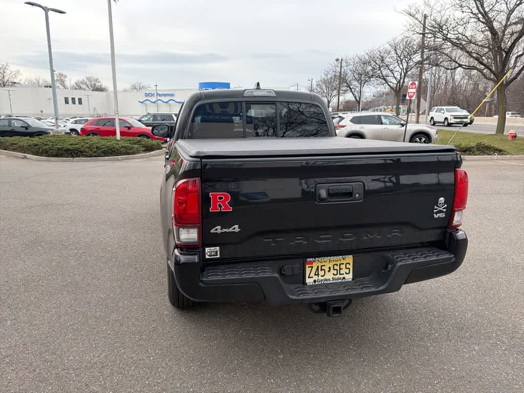 Thumbnail: 2023 Toyota Tacoma - 10