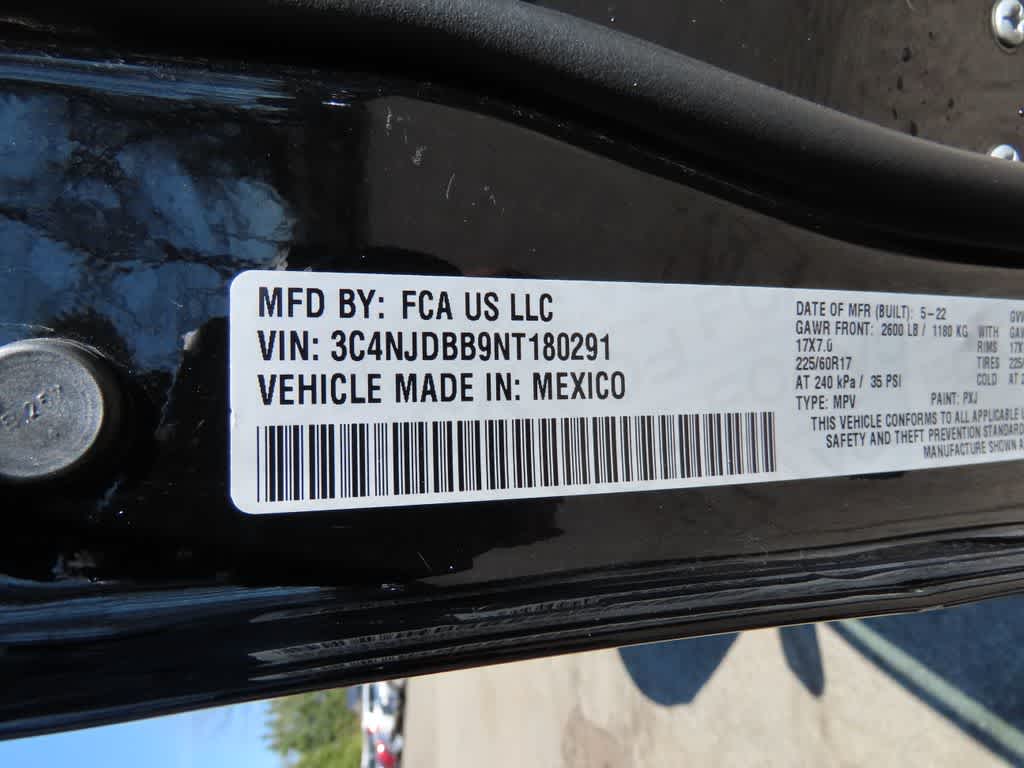 Thumbnail: 2022 Jeep Compass - 28