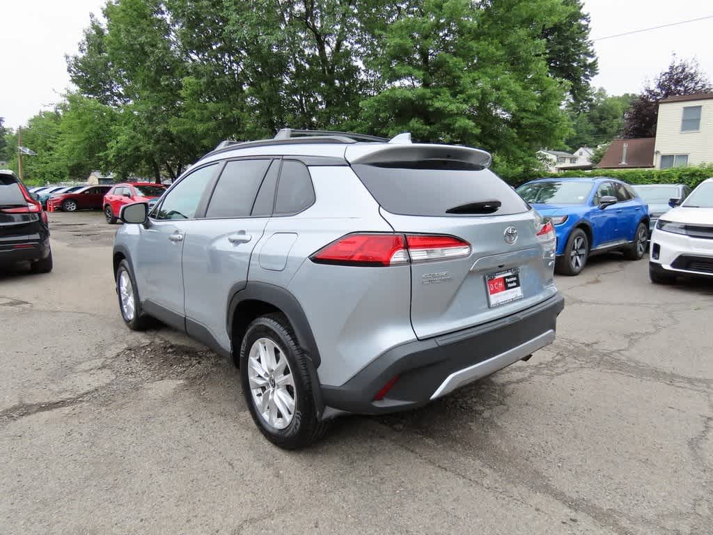 Thumbnail: 2022 Toyota Corolla Cross - 4