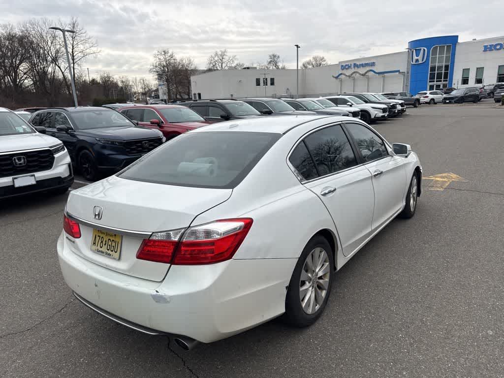 Thumbnail: 2015 Honda Accord - 18