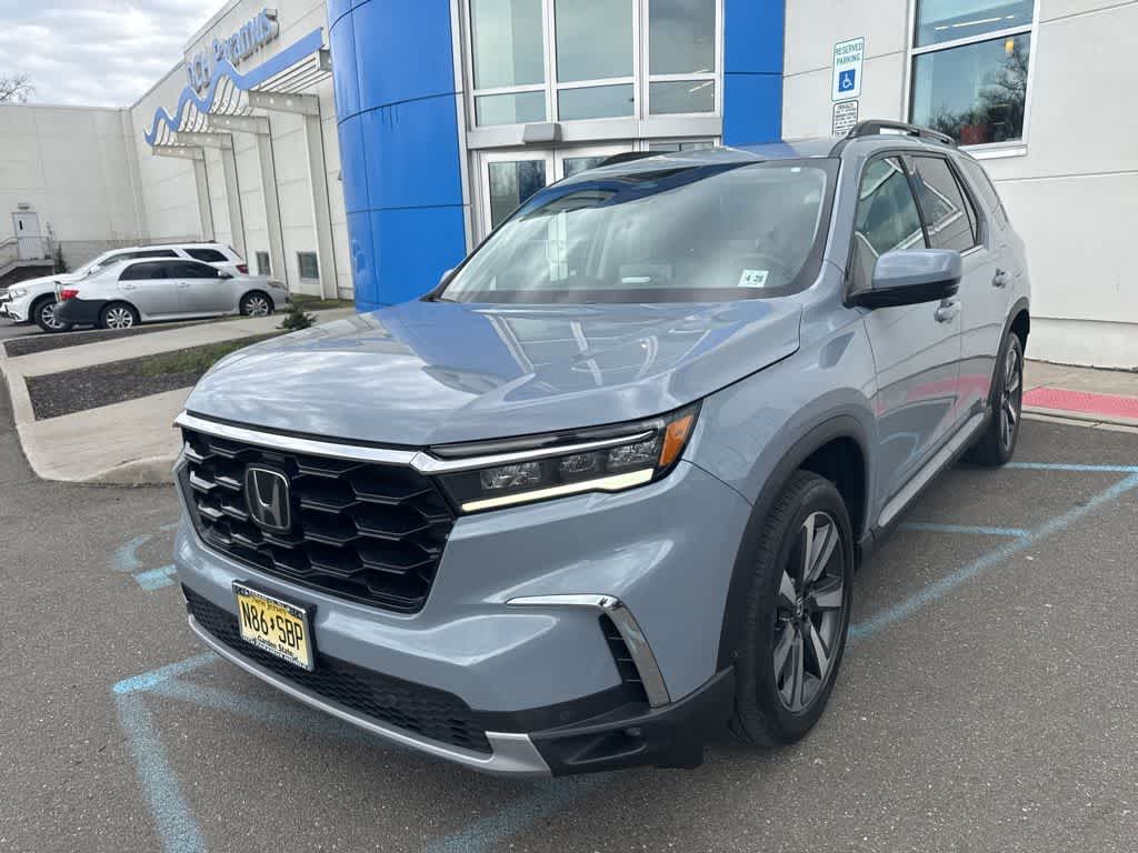 Thumbnail: 2023 Honda Pilot - 5