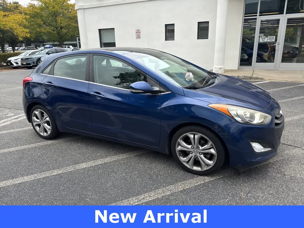 Thumbnail: 2013 Hyundai Elantra - 1