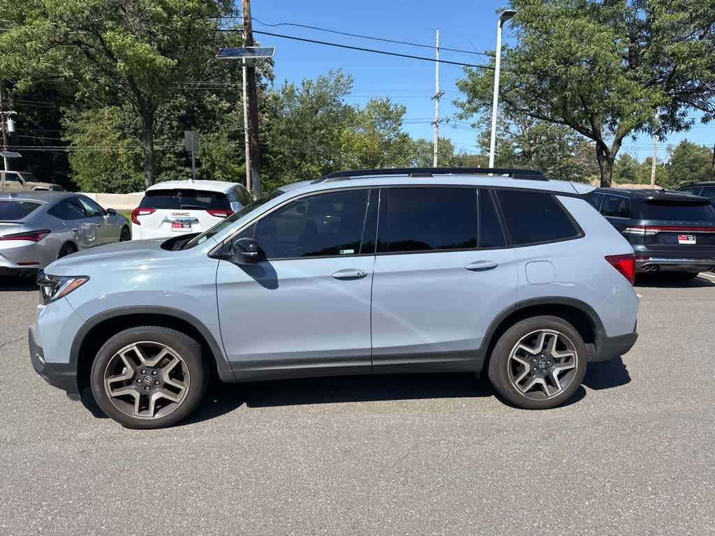 Thumbnail: 2022 Honda Passport - 3