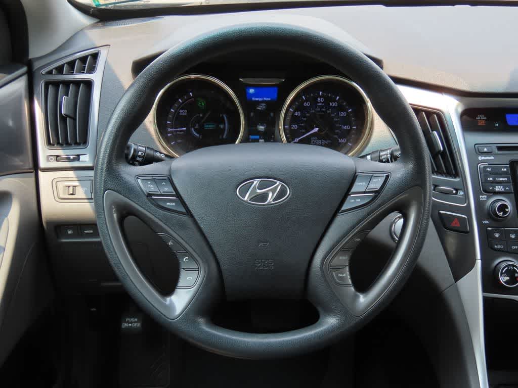Thumbnail: 2011 Hyundai Sonata - 18