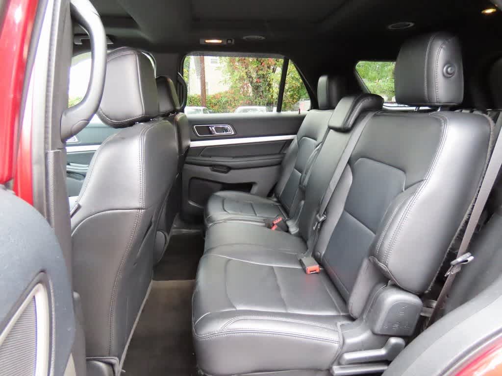 Thumbnail: 2016 Ford Explorer - 13