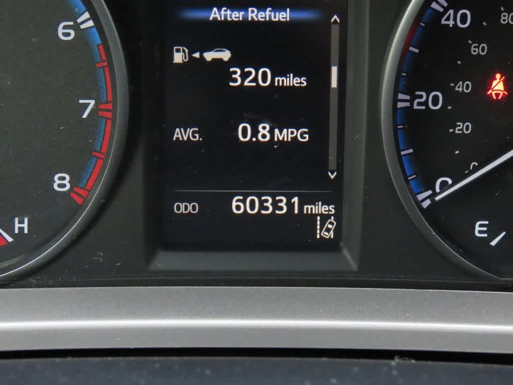 Thumbnail: 2018 Toyota RAV4 - 24