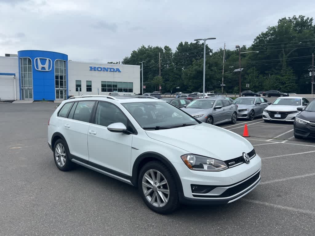 2017 Volkswagen Golf Alltrack SE 7