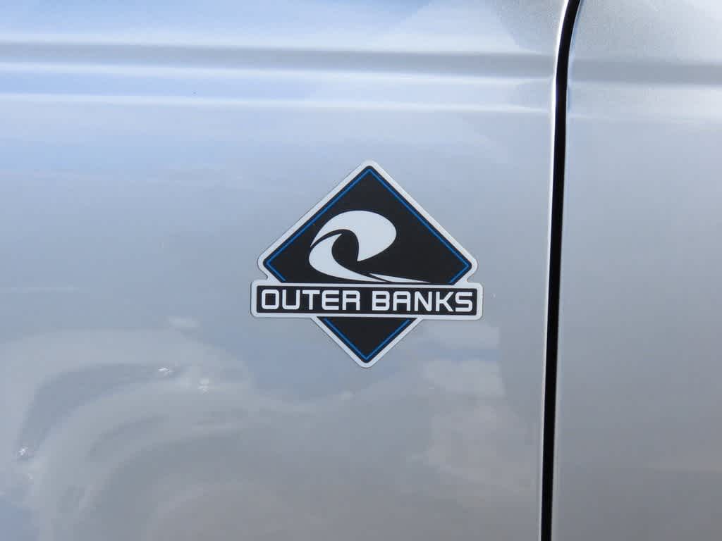 Thumbnail: 2023 Ford Bronco - 8