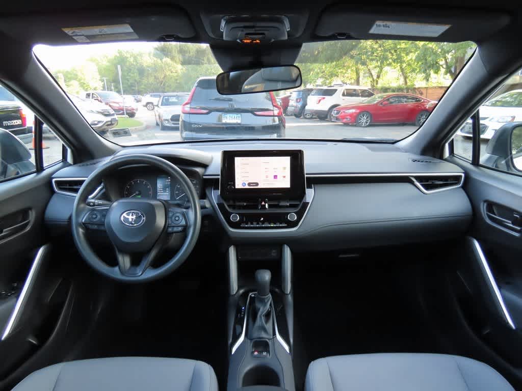 Thumbnail: 2024 Toyota Corolla Cross - 17