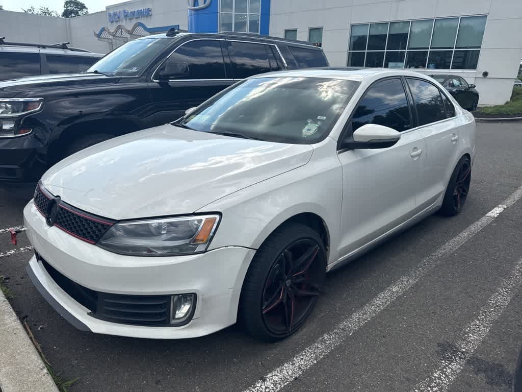 Thumbnail: 2013 Volkswagen Jetta - 2