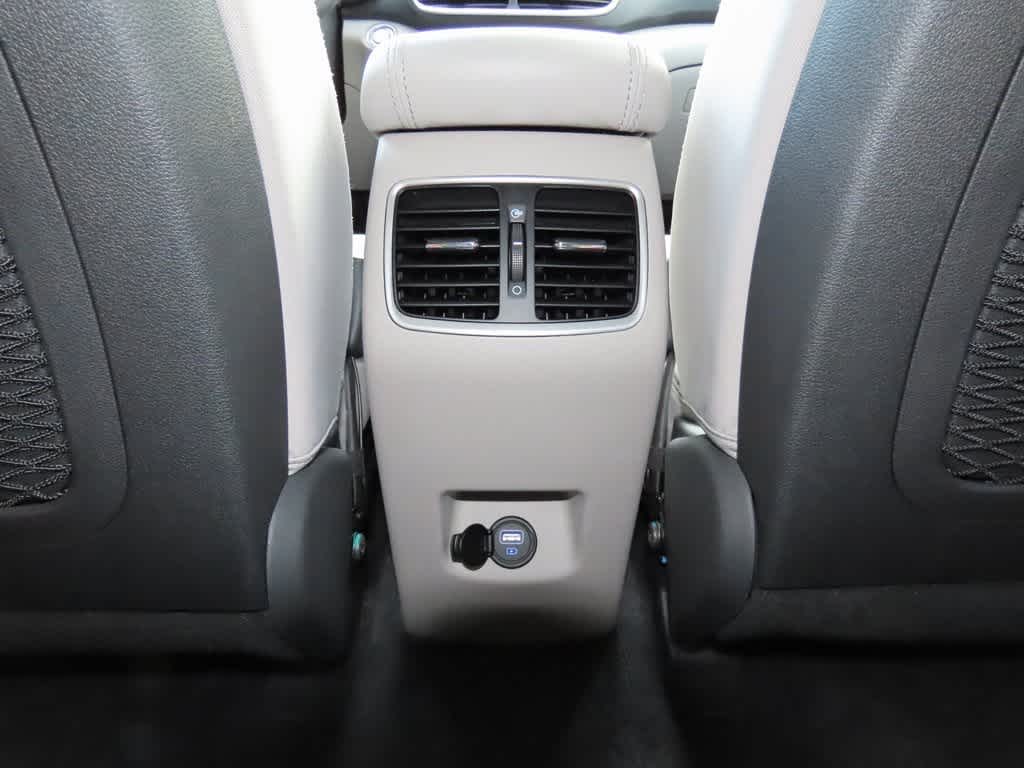 2019 Hyundai Tucson Sport 25