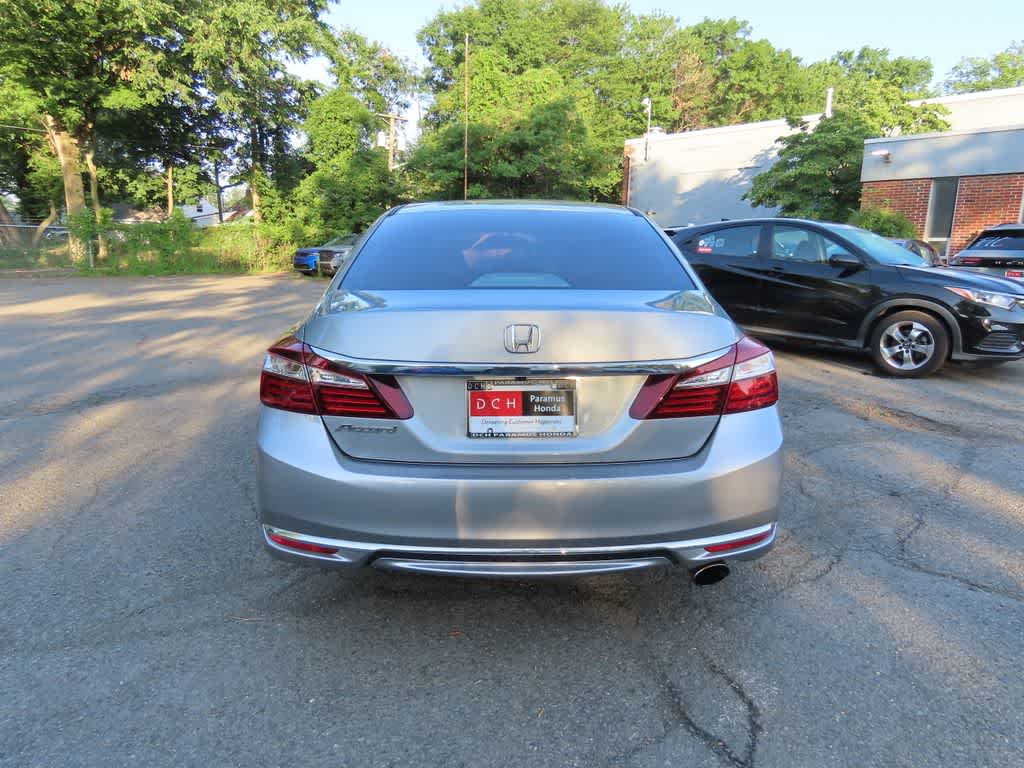 Thumbnail: 2017 Honda Accord - 5