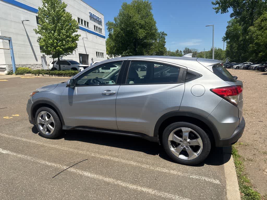 Thumbnail: 2021 Honda HR-V - 14