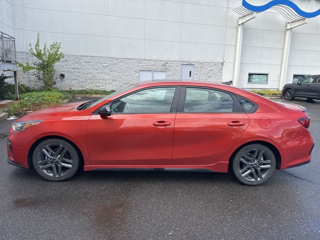 Thumbnail: 2021 Kia Forte - 25