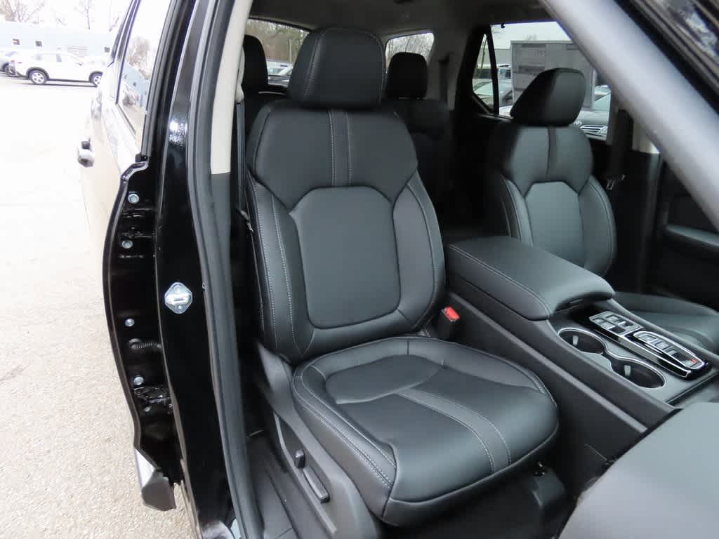 Thumbnail: 2025 Honda Pilot - 18