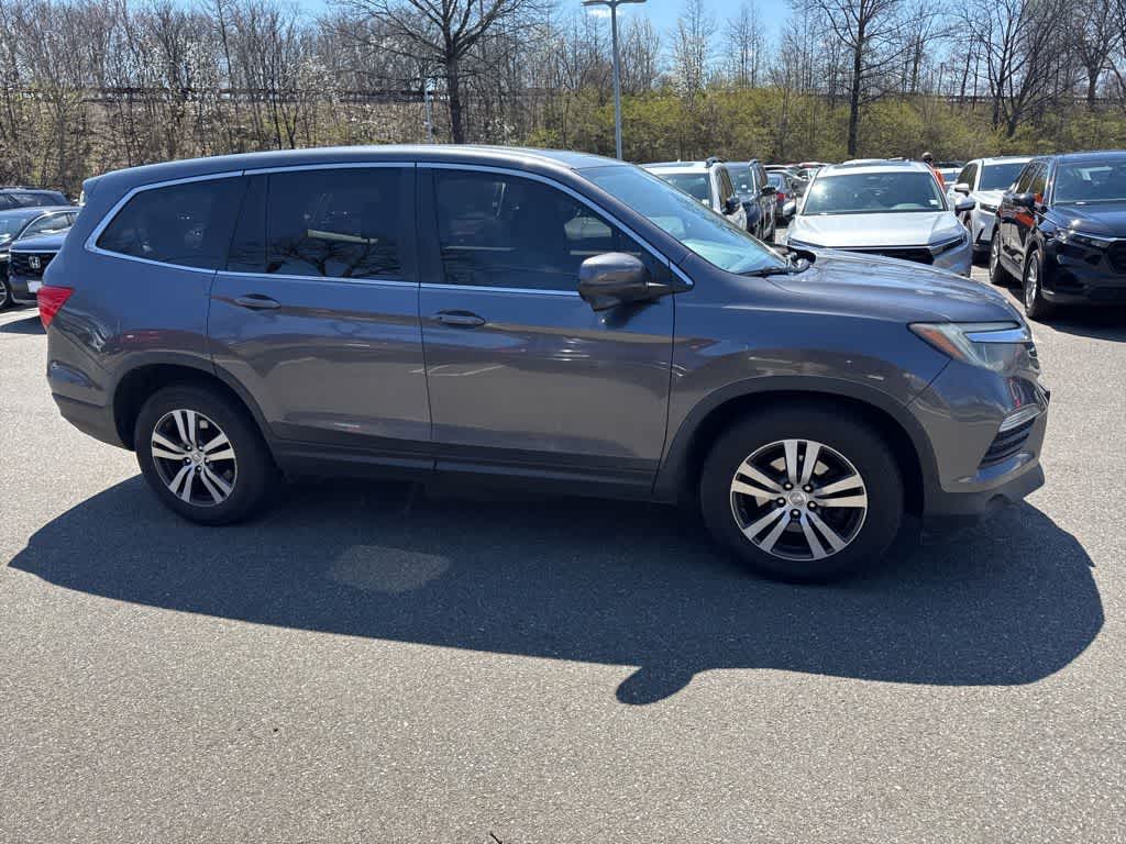 Thumbnail: 2018 Honda Pilot - 8