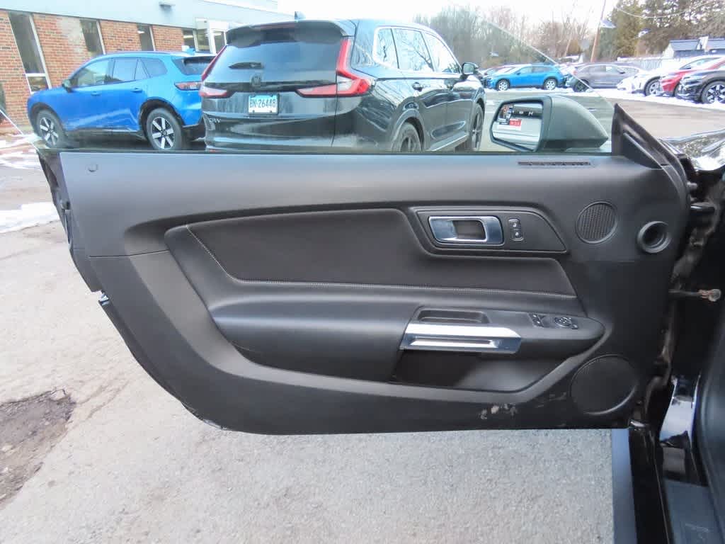 Thumbnail: 2020 Ford Mustang - 15