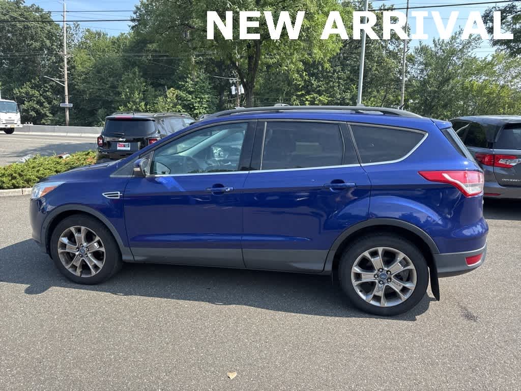 Thumbnail: 2013 Ford Escape - 13