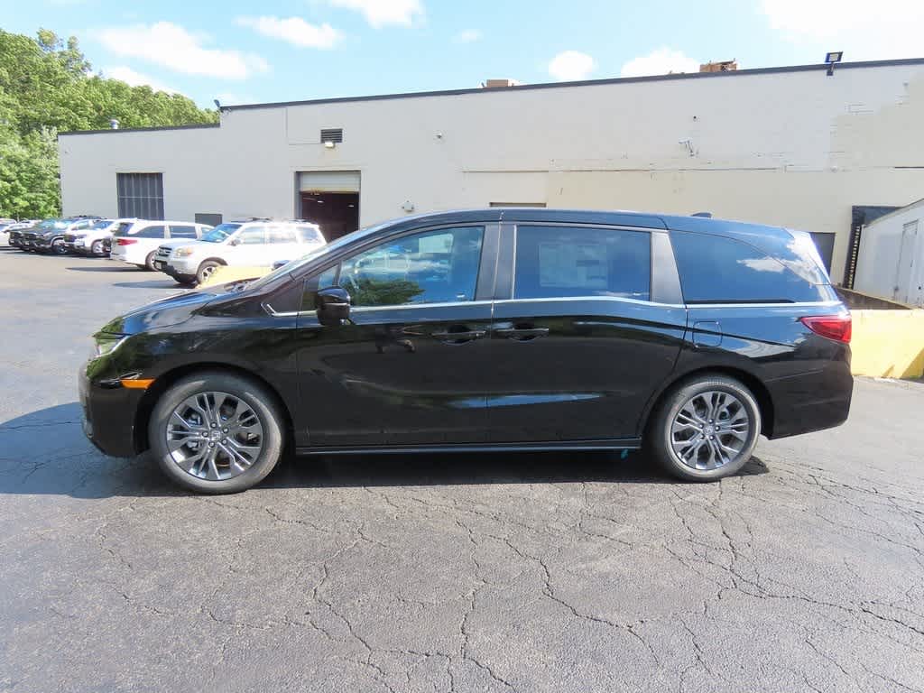 Thumbnail: 2025 Honda Odyssey - 3