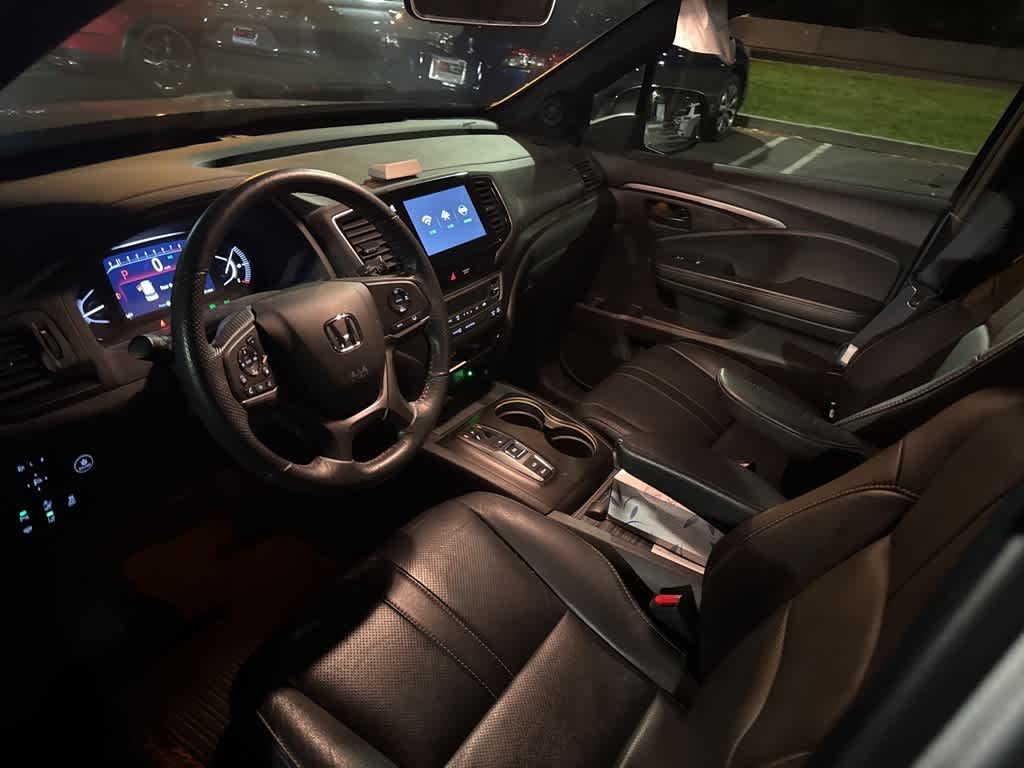 Thumbnail: 2022 Honda Passport - 14