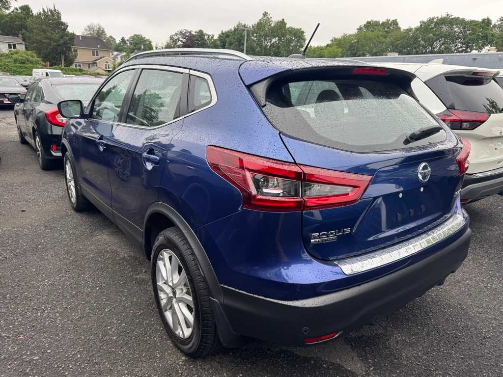 2022 Nissan Rogue Sport SV 11