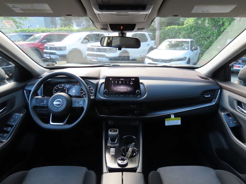 Thumbnail: 2023 Nissan Rogue - 17