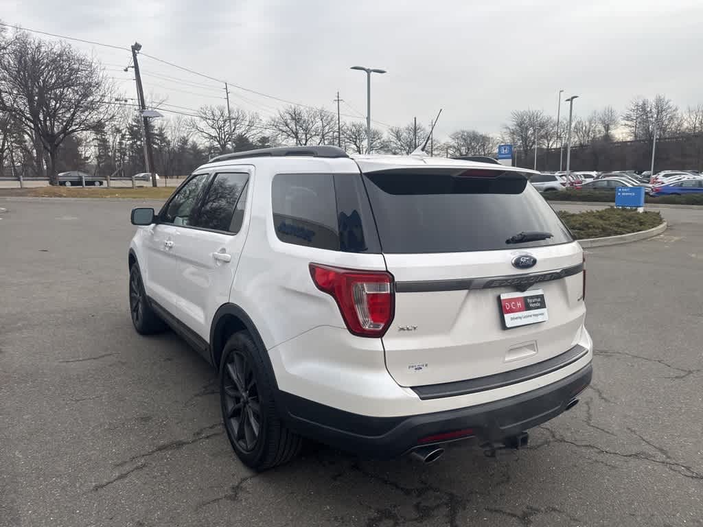 Thumbnail: 2018 Ford Explorer - 3