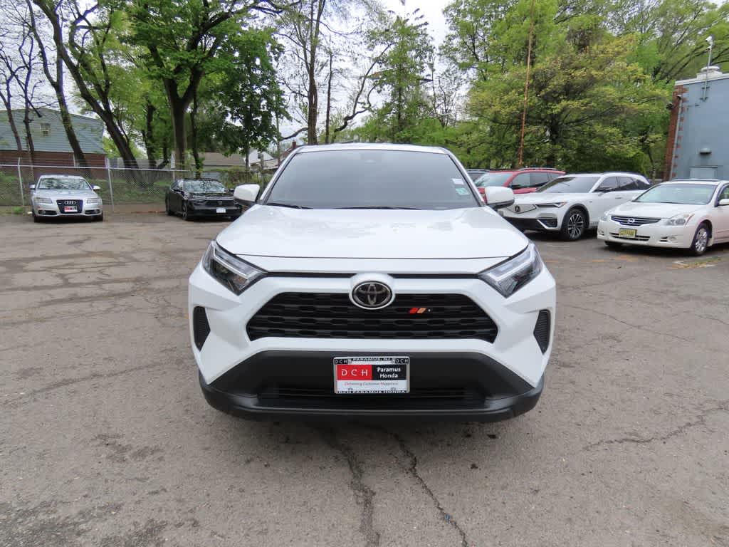 Thumbnail: 2025 Toyota RAV4 - 6