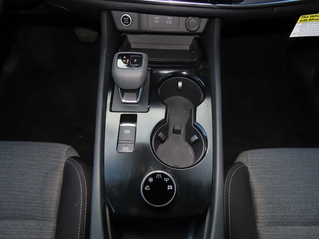 Thumbnail: 2023 Nissan Rogue - 21