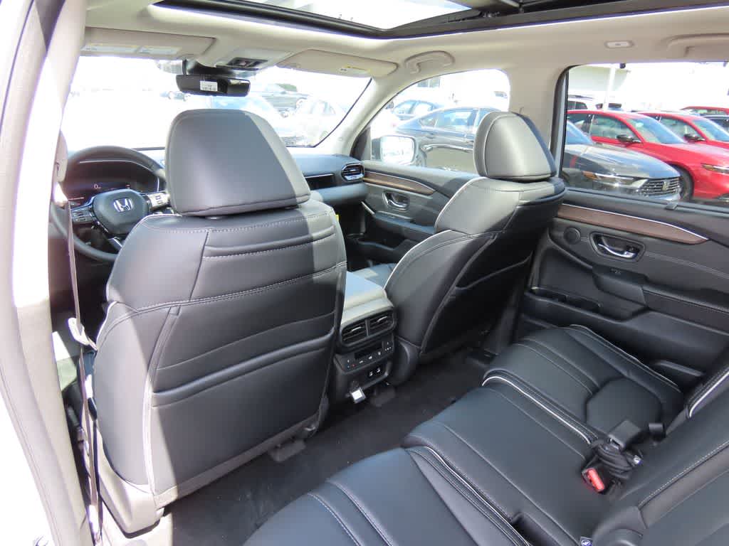 Thumbnail: 2026 Honda Pilot - 17