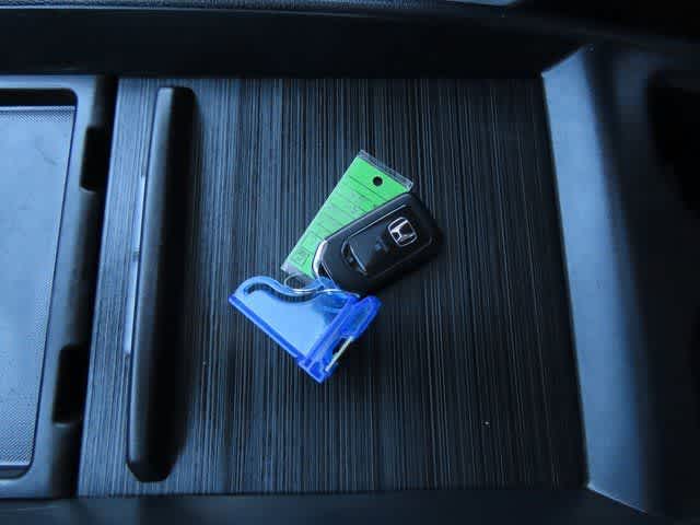 Thumbnail: 2023 Honda Odyssey - 23