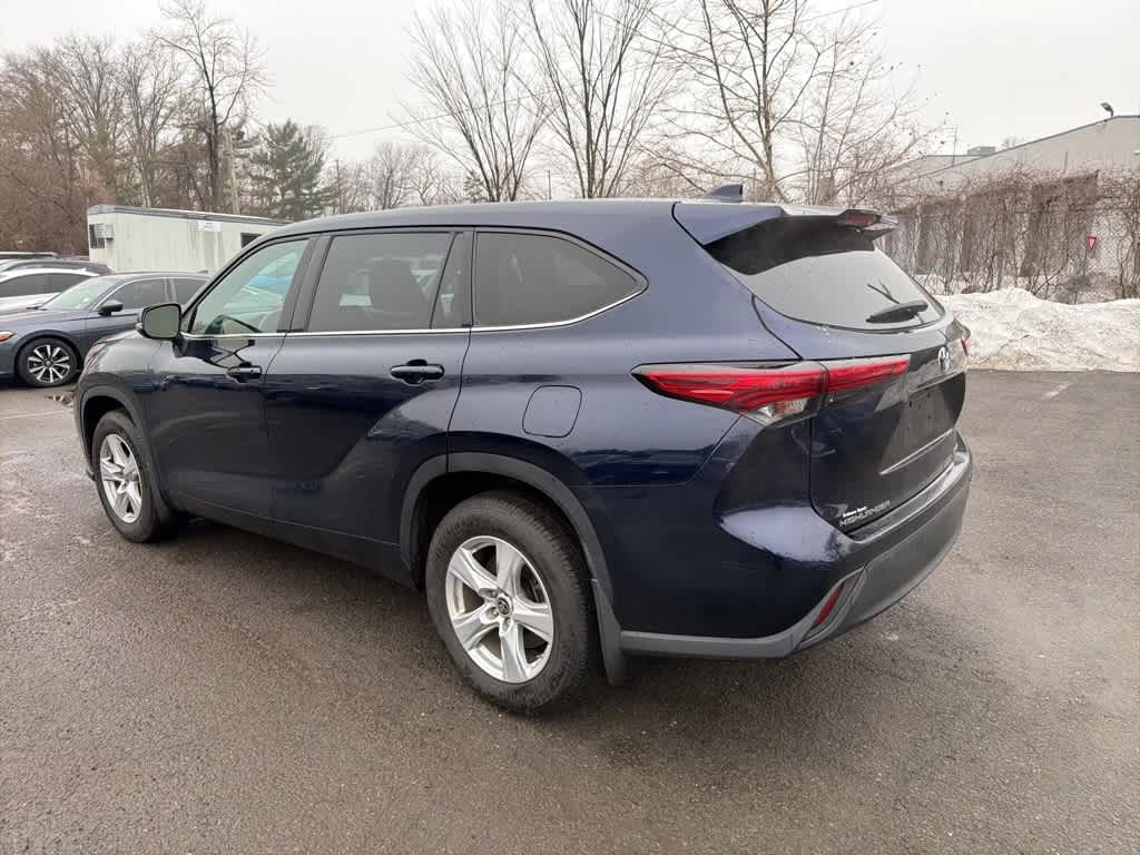 Thumbnail: 2021 Toyota Highlander - 8