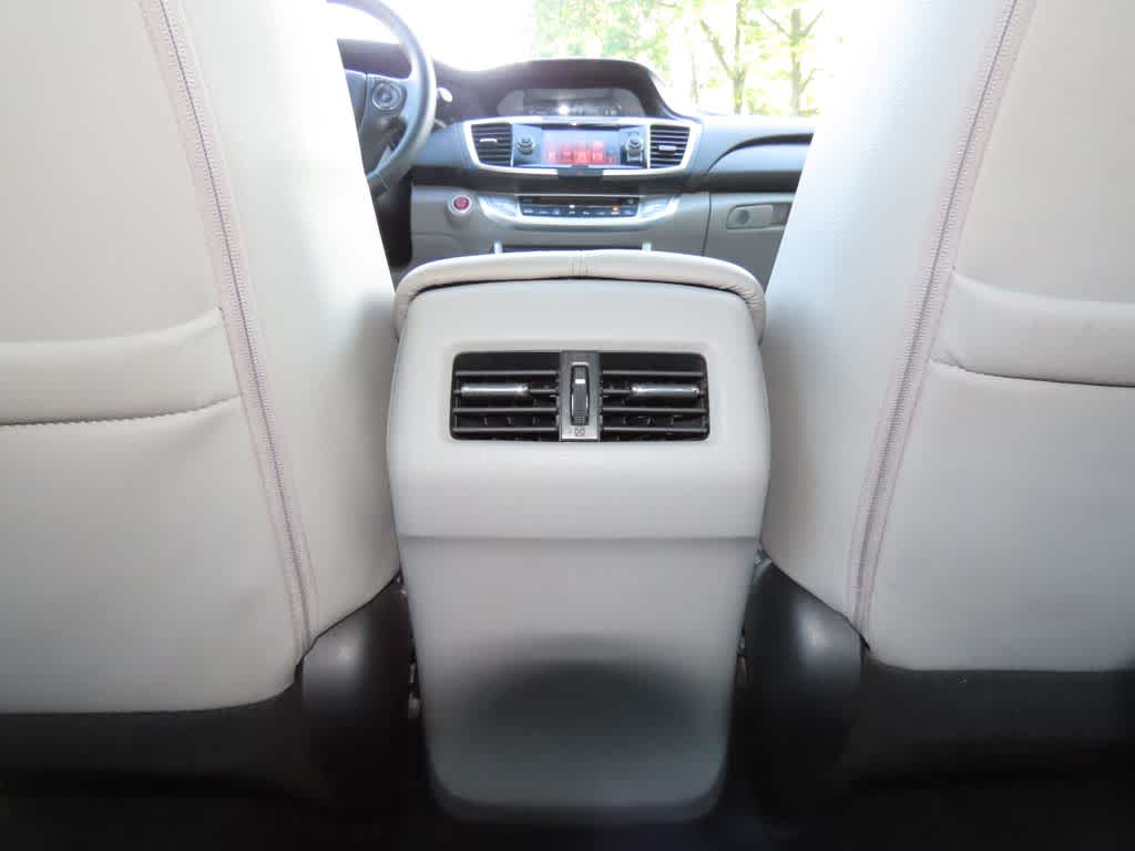 Thumbnail: 2015 Honda Accord - 22