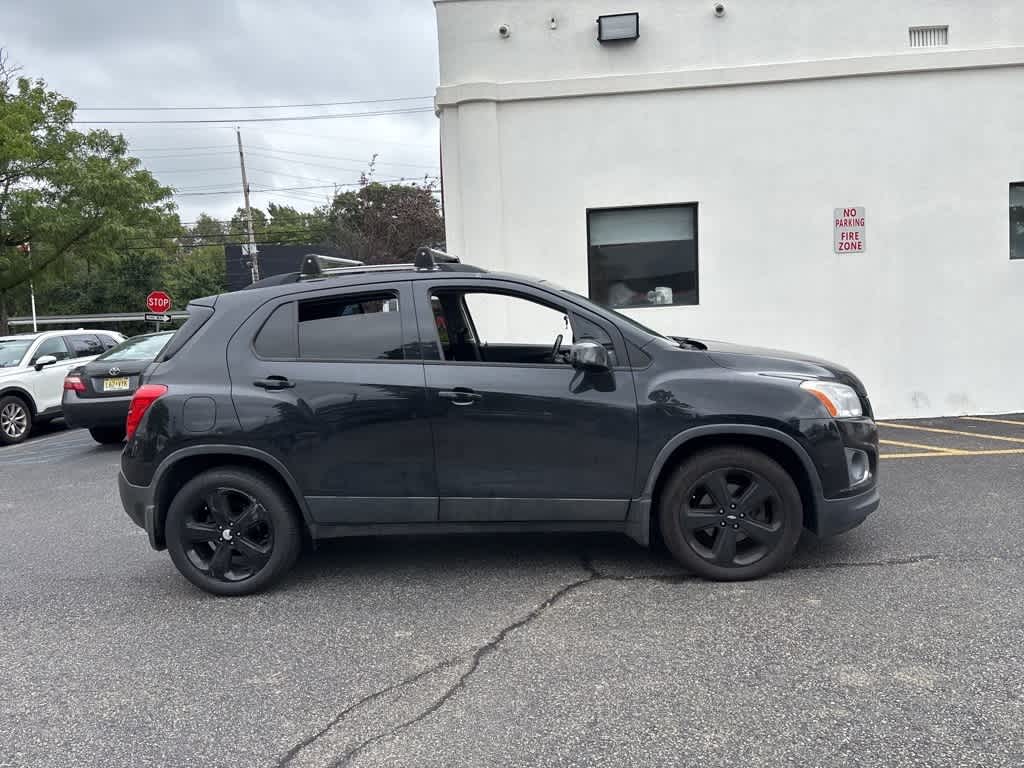 Thumbnail: 2016 Chevrolet Trax - 5