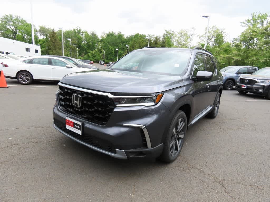 2025 Honda Pilot Touring -
                  Paramus, NJ
