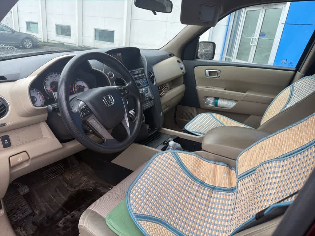 Thumbnail: 2013 Honda Pilot - 17